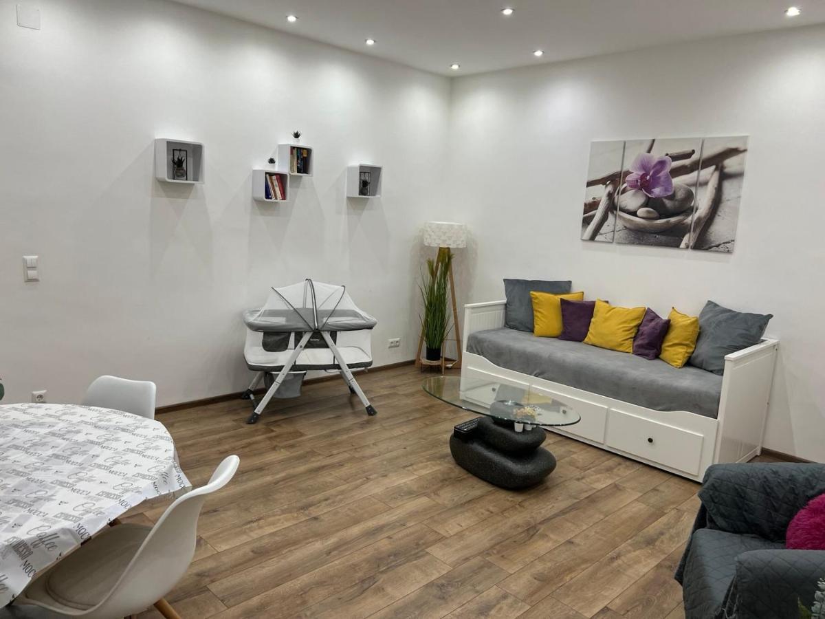 Lux Apartment Вена Экстерьер фото